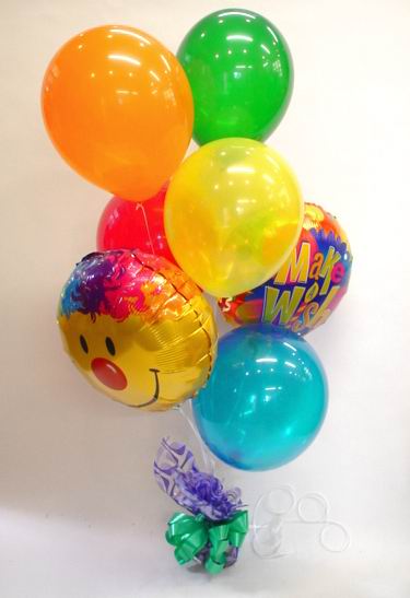  Ankara yenimahalle nternetten iek siparii  17 adet uan balon ve kk kutuda ikolata