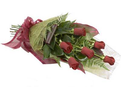 ucuz �i�ek siparisi 6 adet kirmizi g�l buket  Ankara laleg�l �i�ek sipari�i sitesi 