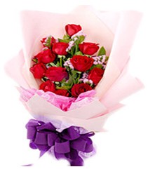 7 g�lden kirmizi g�l buketi sevenler alsin  Ankara ostim �i�ek g�nderme sitemiz g�venlidir 