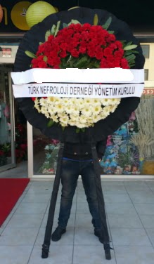 Cenaze iek modeli  Ankara lalegl iek siparii sitesi 