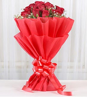12 adet k�rm�z� g�l buketi  Ankara ivedik hediye �i�ek yolla 