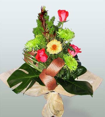  Ankara demetevler ucuz �i�ek g�nder  3 adet g�l 4 adet gerbera �i�egi sade buket
