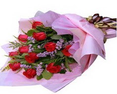 11 adet kirmizi g�llerden g�rsel buket  Ankara ostim �i�ek g�nderme sitemiz g�venlidir 