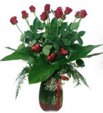  Ankara uluslararas� �i�ek g�nderme  11 adet kirmizi g�l ve 1 adet kalp �ubuk