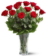 11 adet k�rm�z� g�l vazoda  Ankara �entepe internetten �i�ek sipari�i 